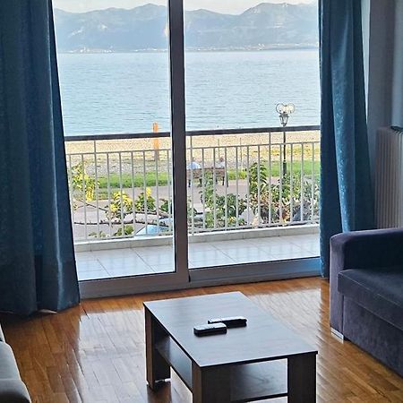 Nafpaktos Beach House Sea View Apartment First Floor Kültér fotó