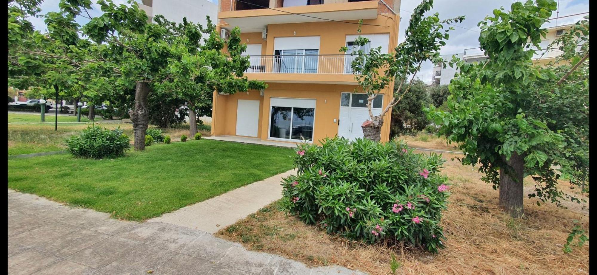 Nafpaktos Beach House Sea View Apartment First Floor Kültér fotó